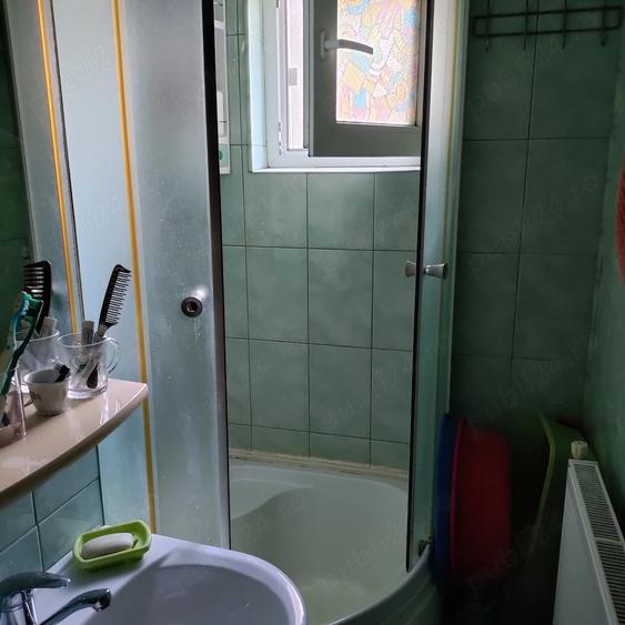 Apartament cu 4 camere decomandat în Cuza Vodă