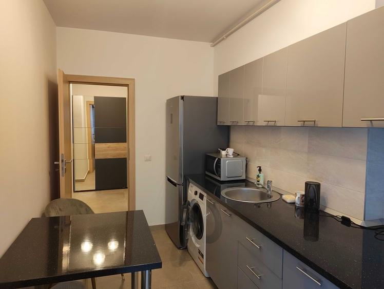 Apartament decomandat în Parcul Carol
