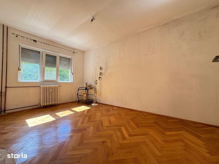 Apartament cu 3 camere în Spitalul Județean