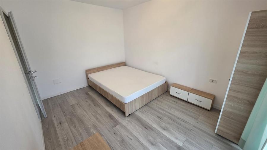 Casă individuală cu 4 camere cu Teren 250 Mp în Iris