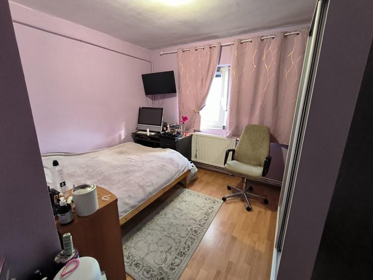 Apartament cu 2 camere decomandat în Dacia