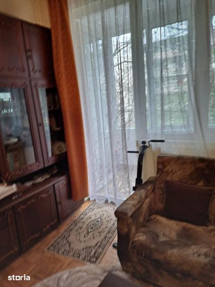Apartament cu 2 camere semidecomandat în Decebal