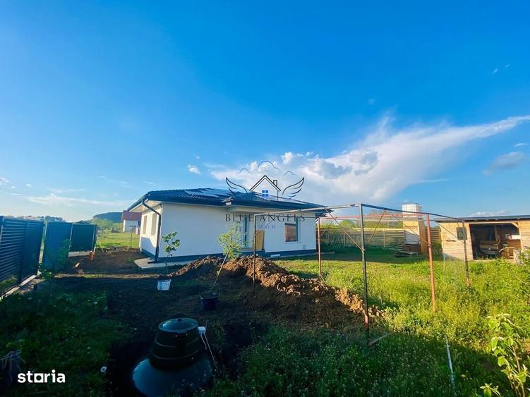Casă cu 3 camere cu Teren 500 Mp în Sânpetru
