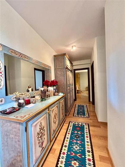 Apartament cu 3 camere decomandat, mobilat în Cioplea