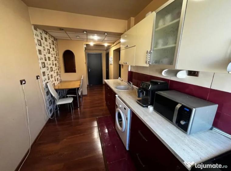 Apartament cu 3 camere decomandat în Grigorescu