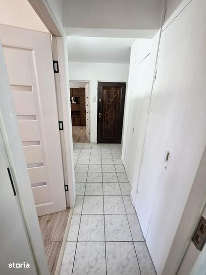 Apartament cu 2 camere decomandat în Mărășești