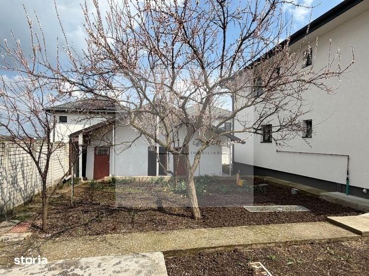 Casă cu 4 camere cu Teren 420 Mp în Afumați