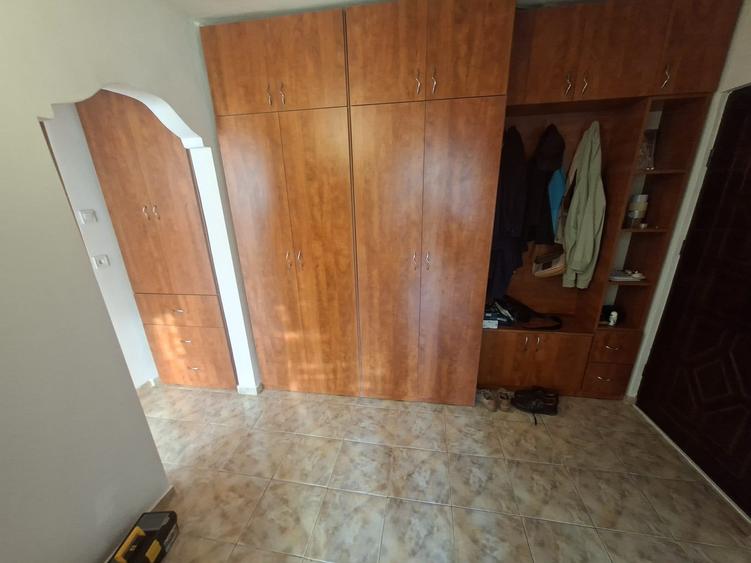 Apartament cu 2 camere decomandat în Cug