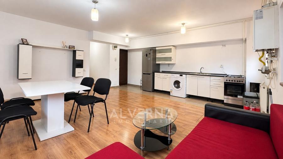 Apartament cu 2 camere semidecomandat, mobilat în Florești