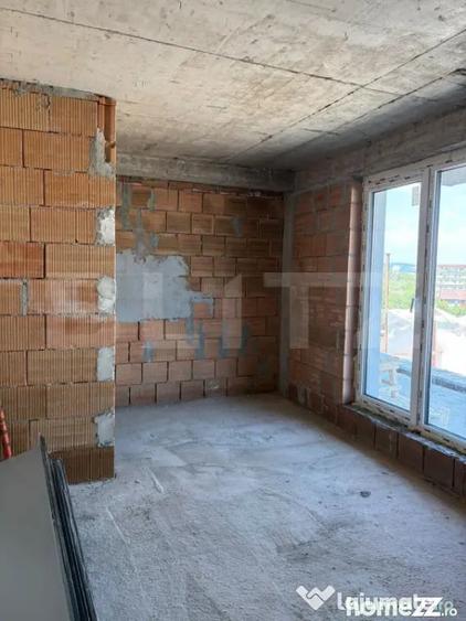 Apartament cu 4 camere decomandat în Iris