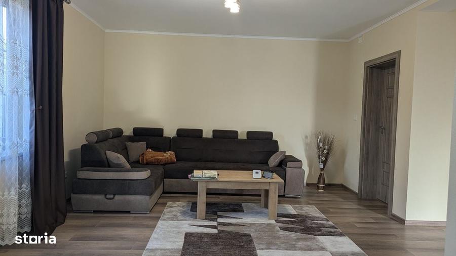 Casă cu 4 camere în Gai