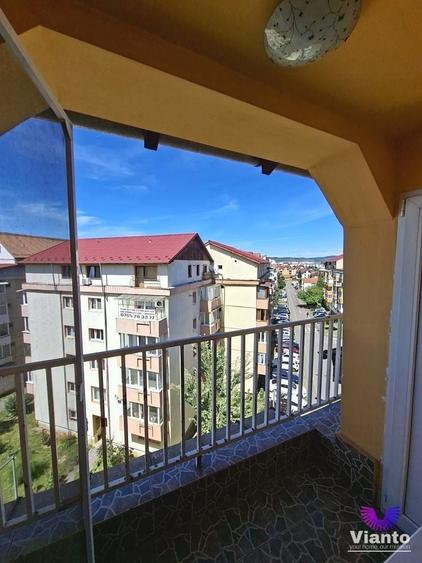 Apartament cu 2 camere decomandat, mobilat în Turnișor
