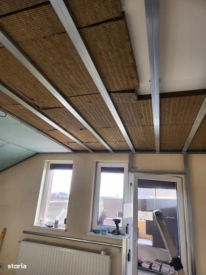 Casă cu 3 camere în Central