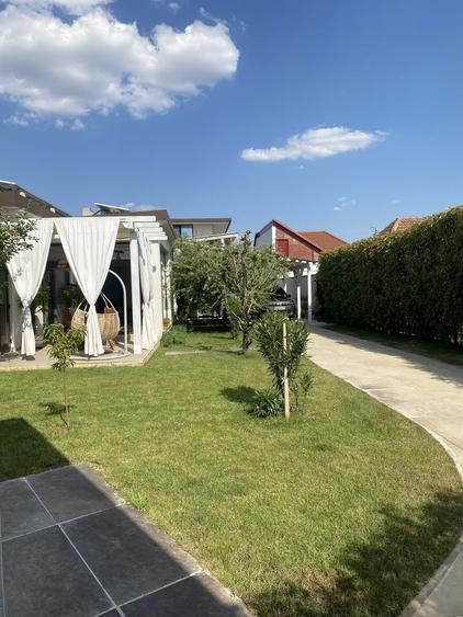 Casă cu 4 camere în Grădiște