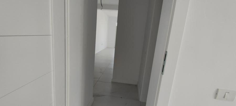 Apartament cu 2 camere decomandat în Giroc