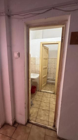 Spa?iu comercial luminos, complet echipat, 65 mp vad excelent - 7