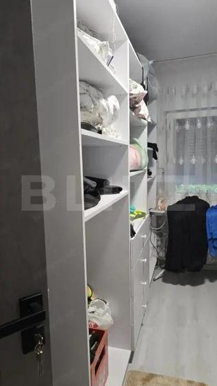 Apartament de vanzare, cu 4 camere, 78 mp, zona Micro17 - 9