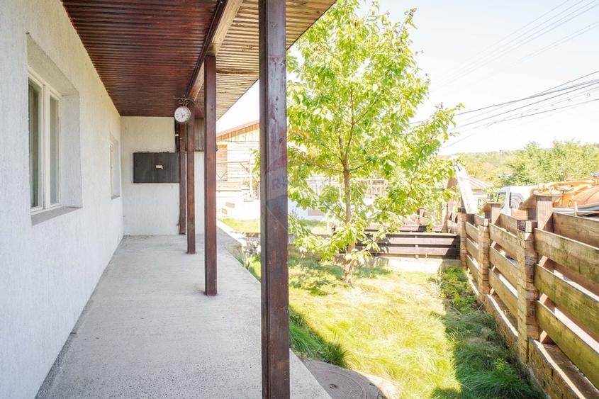 Casa / Vila spatioasa cu teren in zona centrala Sararie - 22