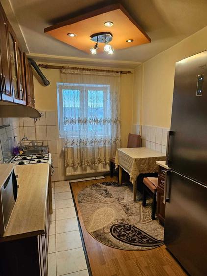 Vand apartament 3 camere Huedin - 1