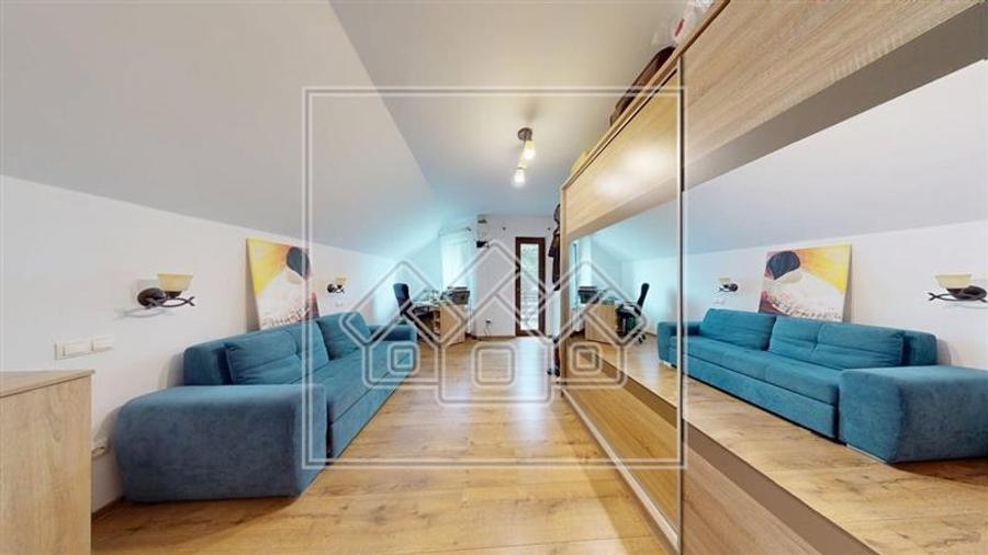 Casa de vanzare in Sibiu - individuala - teren mare de 1750 mp - 35