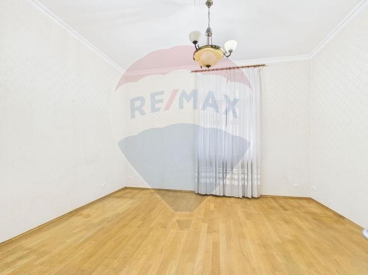 Apartament deosebit 2 camere Piața Romană | Clădire consolidata total - 1