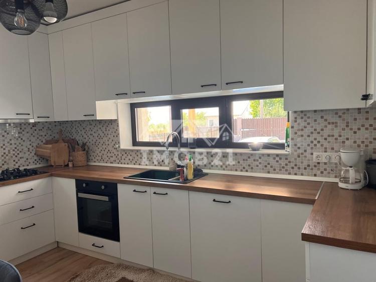 Vanzare vila impunatoare  cu teren 2000mp in Cocosesti Prahova - 18