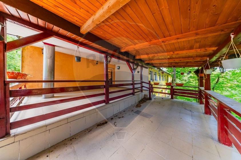 Hotel Panoramic- Investitie cu potential balnear in statiunea Moneasa - 50