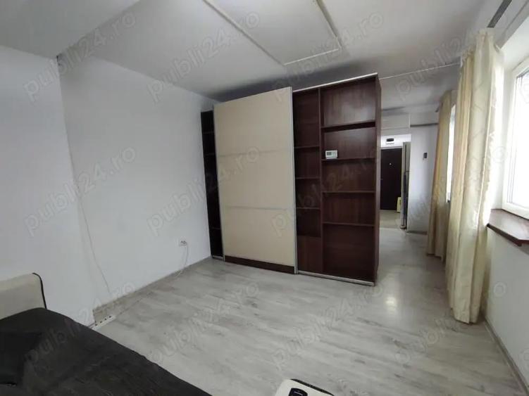 Garsoniera de inchiriat Tiglina 1 zona Tribunal - 1