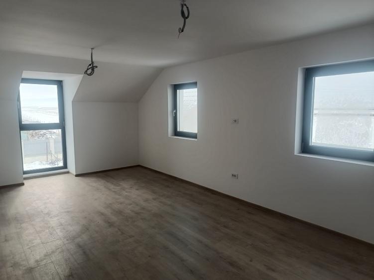 Proprietar, vând casă la intrare in Prejmer  - 3