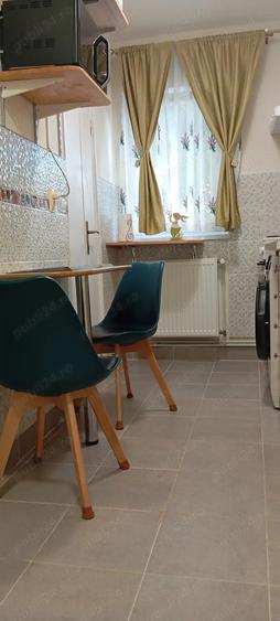 Inchiriez apartament cu o camera in Grigorescu str. Hateg la parter. - 1