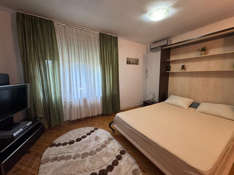 De inchiriat Vila cu piscina (vedere la mare) - 9