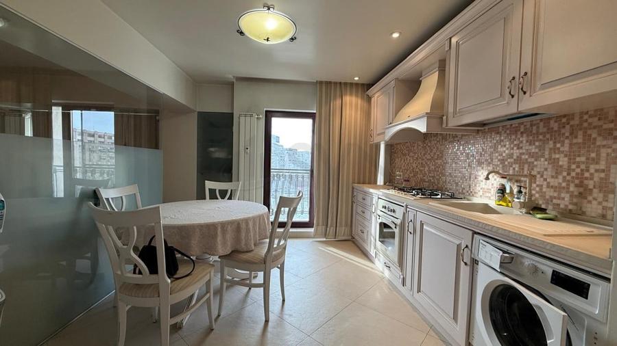 REA1027127 Apartament 2 camere Pta Alba Iulia - 2