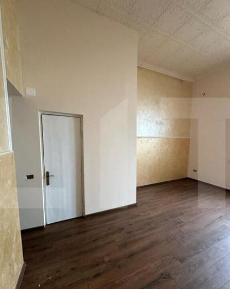 Spatiu comercial 120 mp, 4 parcari, zona strazii Paris - 8