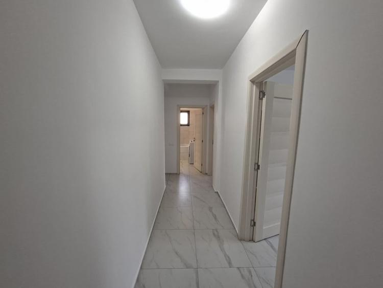 Apartament 2 camere de inchiriat - - 12