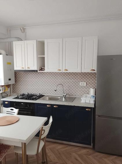 Apartament cu 2 camere semidecomandat în Găvana