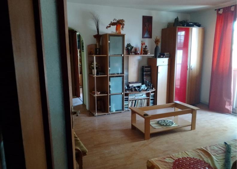 Apartament 2 camere Micro 4 - 3