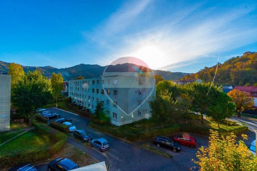 Apartament cu 2 camere nedecomandat, mobilat în Noua