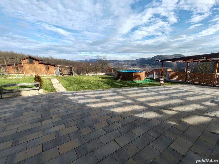 Proprietate deosebita de vanzare cu eficien?a energetica excep?ionala, natura pura - 8