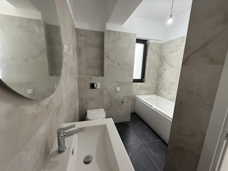 *UNITY REAL ESTATE* Apartament PREMIUM 3 camere - decomandat - 12