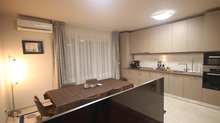 Apartament deosebit pentru oameni deosebiti.Totul premium. - 16
