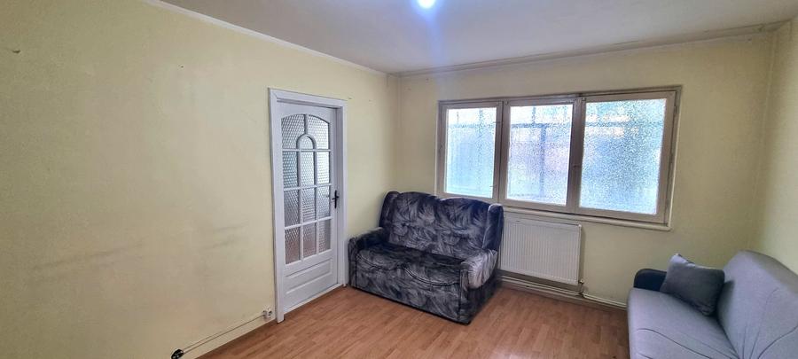 Apartament cu 2 camere, Complexul Studențesc, parter - 6