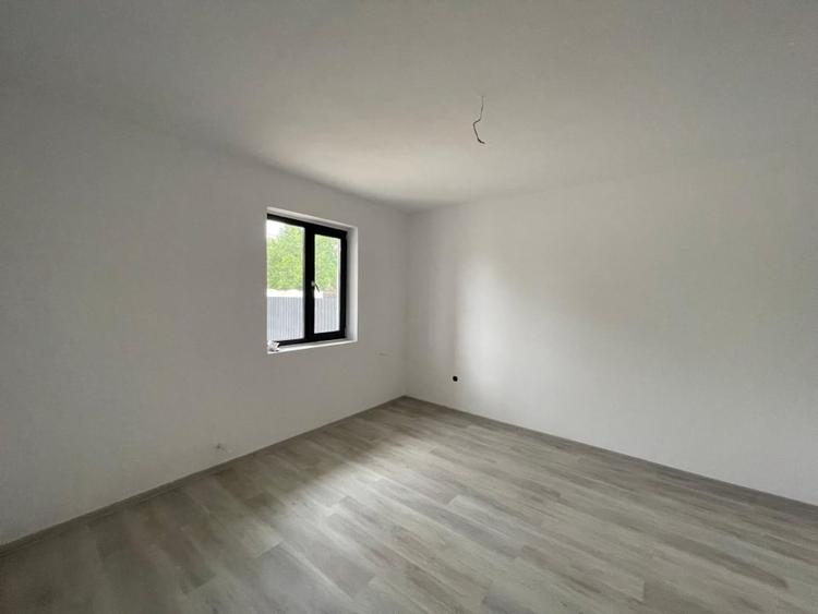 Casa noua P+1 cu teren de 324mp si toate utilitatile la Braniste/Podari - 8