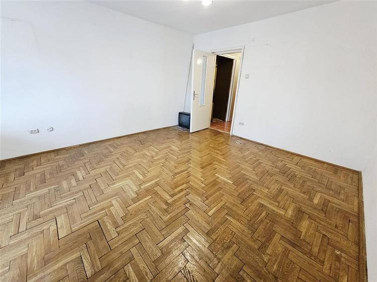 Garsoniera de vanzare ASTRA - 3