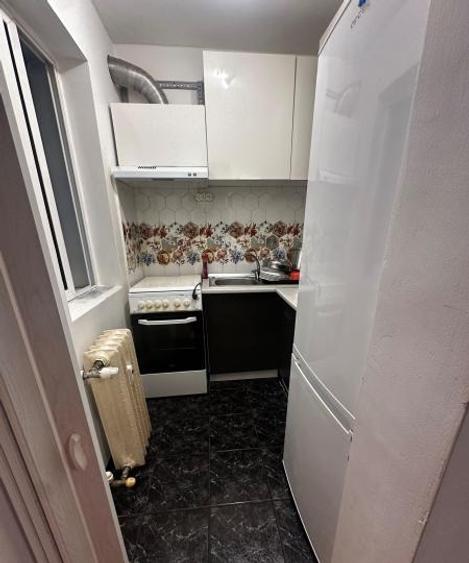 intim-școala 8,apartament 2 camere - 3