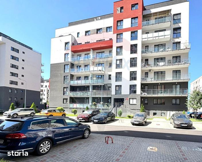 Apartament cu 3 camere decomandat, mobilat în Tractorul