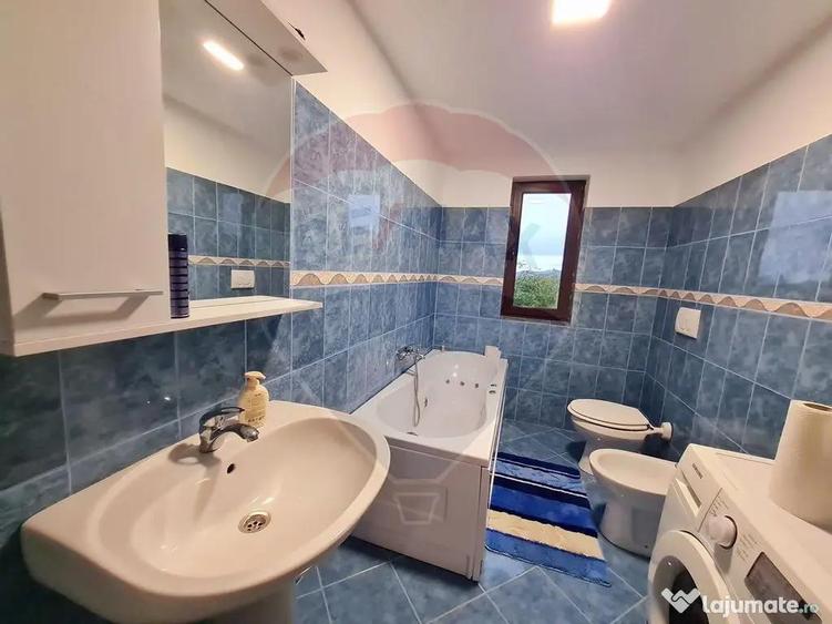 Casa cu 6 camere de vanzare in zona de munte - 2