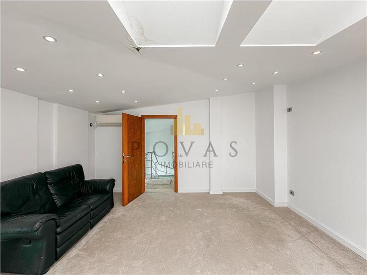 Vanzare Casa Reconsolidata Vatra Luminoasa 5 Camere - 24