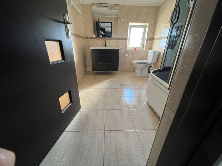 Apartament cu 2 camere finisat modern în Giroc - 15