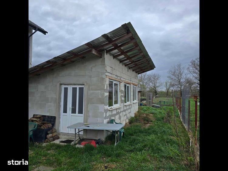 Teren intravilan Uroi - 1