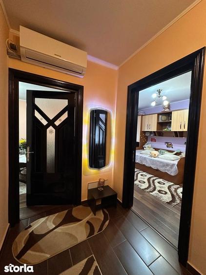 De vanzare apartament cu 3 camere, etajul 1,zona Episcopiei, boxa 30mp - 10